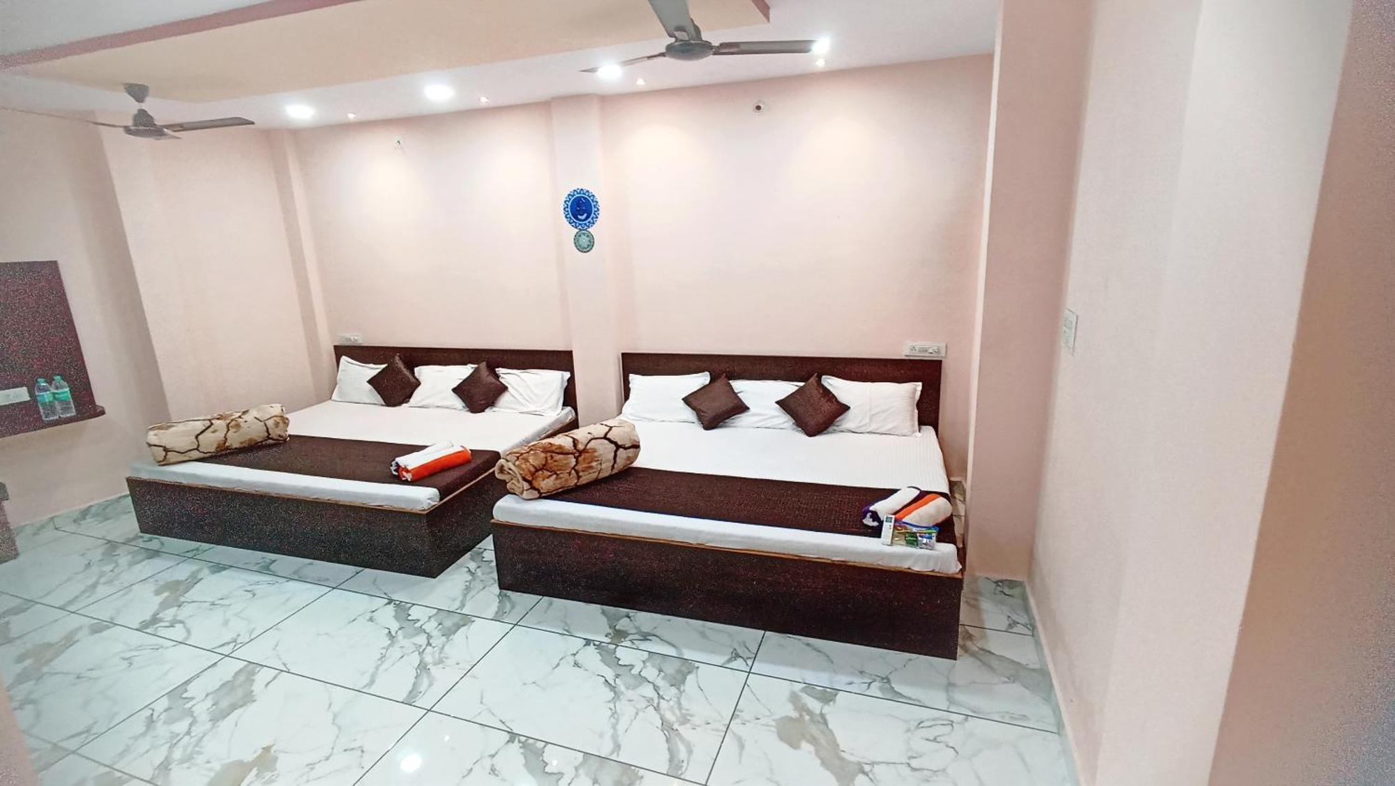 Hotel Shree Krishna Palace Ujjain Exterior foto